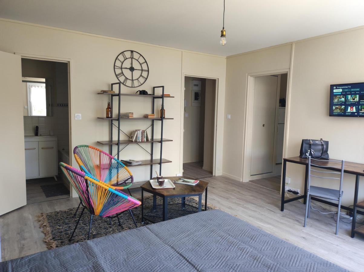 Studio - Meuble Tourisme, Trois Etoiles - 34 M2 Refait A Neuf- Residence Macon Ngoại thất bức ảnh
