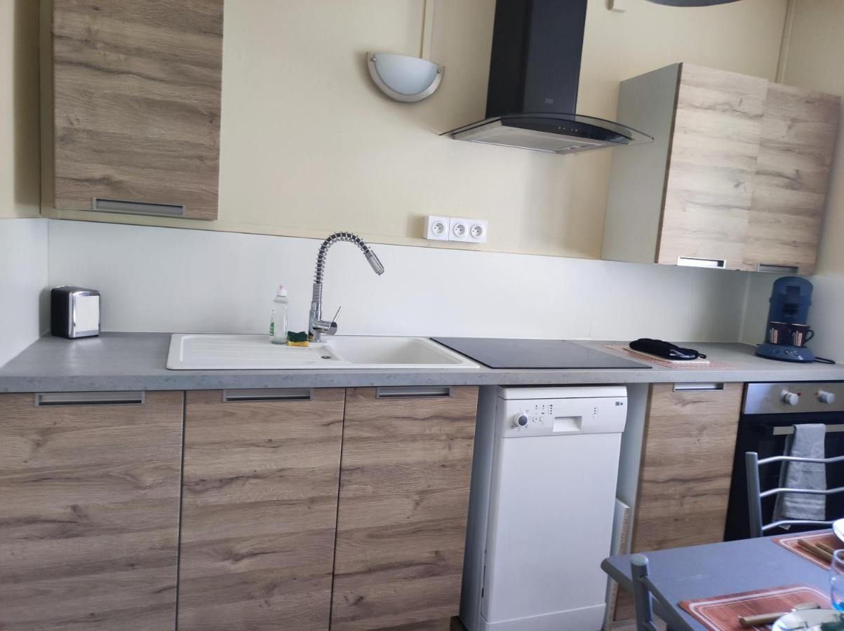Studio - Meuble Tourisme, Trois Etoiles - 34 M2 Refait A Neuf- Residence Macon Ngoại thất bức ảnh